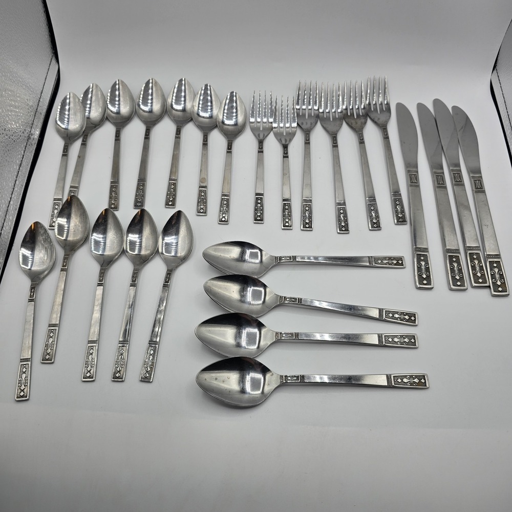 26 Piece Set Interpur CORTINA Stainless Dinner Japan Textured Flatware